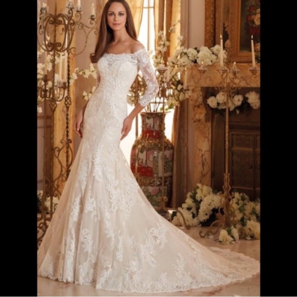 Mori Lee, 5477. Size 12